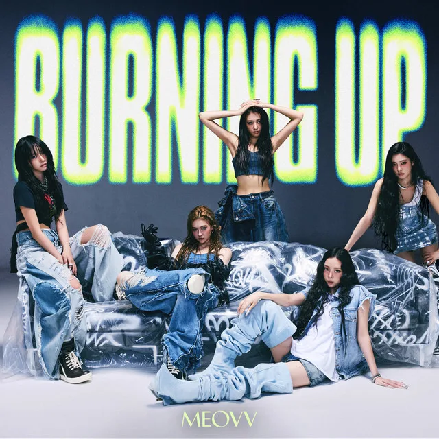 Pochette de l’album BURNING UP de MEOVV